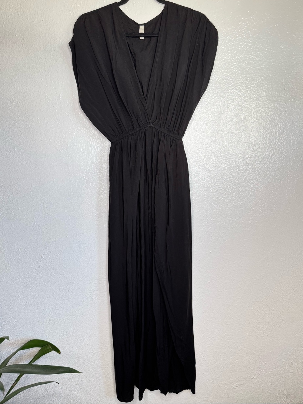 Elan - Black V-Neck Maxi Dress with Cinched Waist